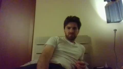 Snapshot of kiri0101 chatting on 11/17/25, 01:33 kiri0101 online show from 11/17/25, 01:33