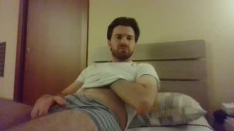 Snapshot of kiri0101 chatting on 11/26/25, 01:50 kiri0101 online show from 11/26/25, 01:50