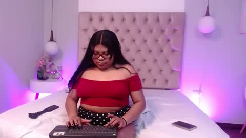 kiri  online show from 02/03/26, 03:26