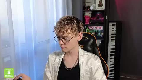 Kirill and Andrey online show from 09/22/25, 06:37