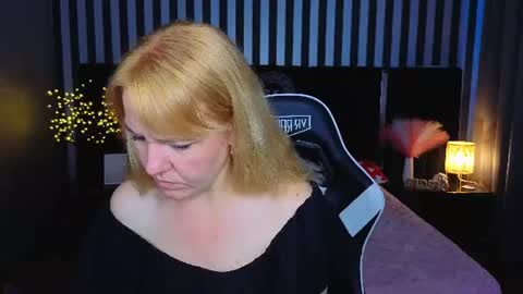 Snapshot of kirra_salute chatting on 06/29/26, 05:35 Kirra Salute online show from 06/29/26, 05:35