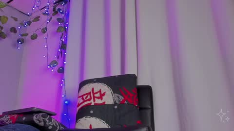   online show from 12/24/24, 12:44