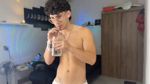 Snapshot of kisan_smith chatting on 02/19/26, 03:24 Kisan online show from 02/19/26, 03:24