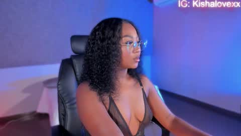 Snapshot of kishalove_ chatting on 10/11/25, 10:36 kishalove_ online show from 10/11/25, 10:36