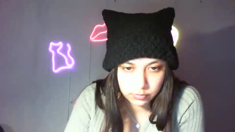 Snapshot of kiss_ameliaa chatting on 02/21/25, 05:53 kiss_ameliaa online show from 02/21/25, 05:53