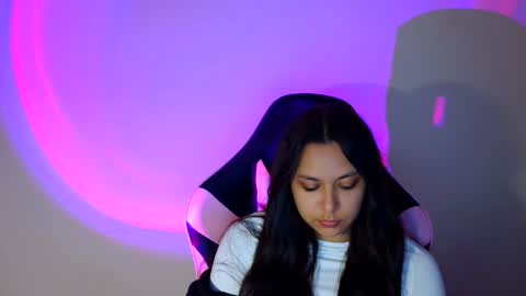 kiss_ameliaa online show from 11/07/25, 10:37