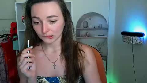 Snapshot of kiss_shy chatting on 06/17/26, 03:13 Valeria online show from 06/17/26, 03:13
