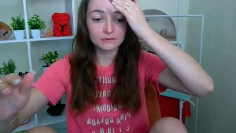 Snapshot of kiss_shy chatting on 07/04/26, 03:29 Valeria online show from 07/04/26, 03:29