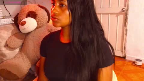 Violet  online show from 12/23/25, 01:58