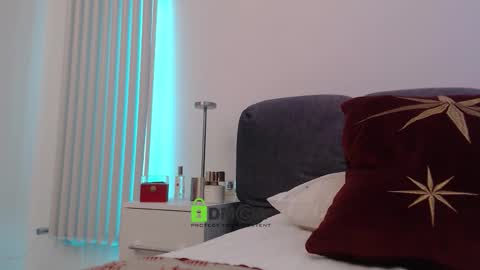 Snapshot of kissabella chatting on 02/21/26, 07:37 Alexandra online show from 02/21/26, 07:37