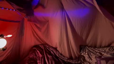 Kissah Kreampuff online show from 12/24/24, 01:38