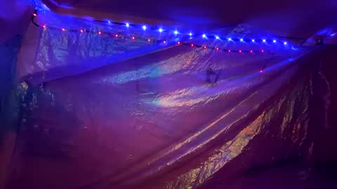 Snapshot of kissahsins chatting on 12/26/24, 08:50 Kissah Kreampuff online show from 12/26/24, 08:50