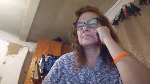 kissandvibe online show from 10/19/25, 07:25