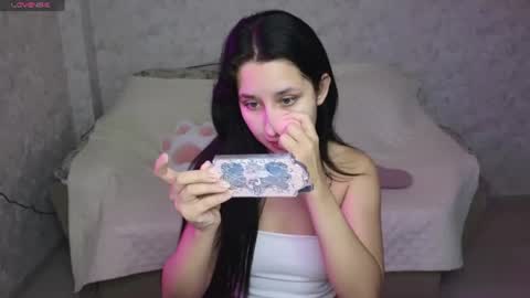 Hot Eva online show from 06/18/26, 10:19