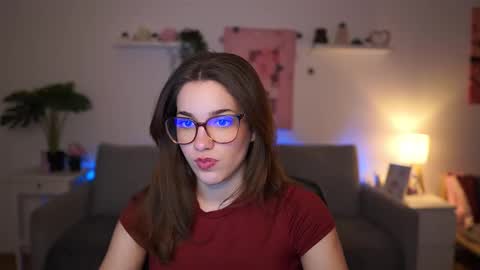 Snapshot of kissiecat chatting on 02/16/26, 02:13 Sisi online show from 02/16/26, 02:13