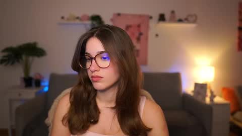 Snapshot of kissiecat chatting on 03/24/26, 02:33 Sisi online show from 03/24/26, 02:33