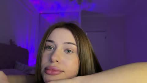 Snapshot of kisskeyy chatting on 02/09/25, 11:15 kisskeyy online show from 02/09/25, 11:15