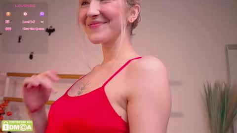 Kate  online show from 11/01/25, 02:19