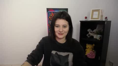 Snapshot of kissleoxx chatting on 10/17/25, 12:52 kissleoxx online show from 10/17/25, 12:52