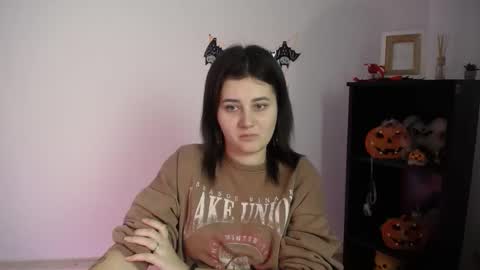 kissleoxx online show from 11/10/25, 12:26