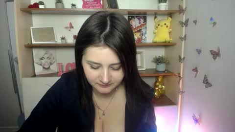 kissleoxx online show from 06/17/26, 12:07