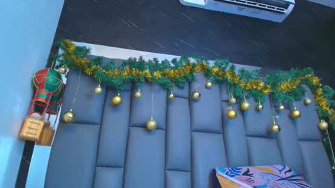 BELLA FLAME online show from 12/16/25, 07:08