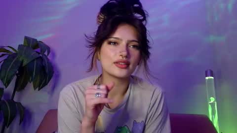 Rose online show from 11/13/25, 11:25