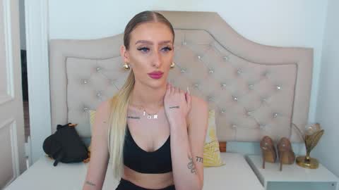 Snapshot of kissnatalie chatting on 03/12/26, 10:10 Natalie online show from 03/12/26, 10:10