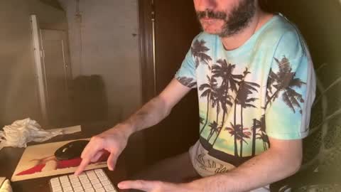 kissofbanned1983 online show from 04/28/26, 08:03