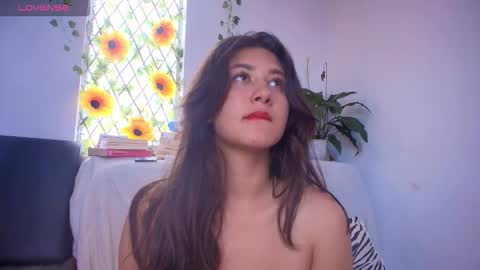 Snapshot of kisstarxxx chatting on 01/07/26, 08:33 Helena and Brad online show from 01/07/26, 08:33