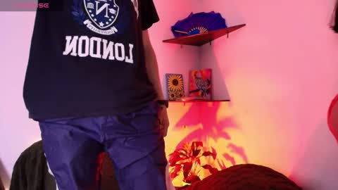 Snapshot of kisstarxxx chatting on 02/17/26, 03:25 Helena and Brad online show from 02/17/26, 03:25