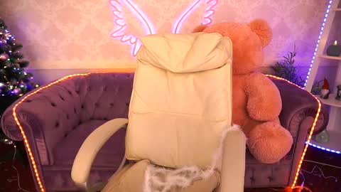 kitness online show from 12/15/24, 11:09