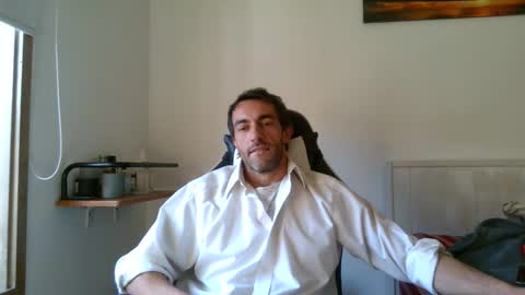Steve Cocks online show from 05/03/26, 03:07