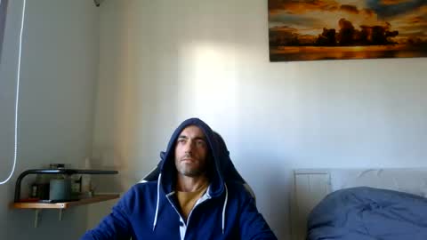 Steve Cocks online show from 05/12/26, 02:25