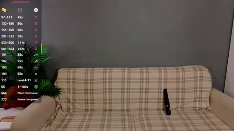 Snapshot of kitsun_ne chatting on 02/05/26, 04:39 The sexy fox Kitsune online show from 02/05/26, 04:39