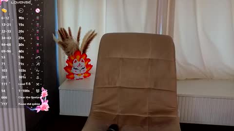 Snapshot of kitsun_ne chatting on 03/07/26, 06:21 The sexy fox Kitsune online show from 03/07/26, 06:21