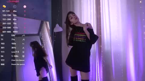 Snapshot of kitsun_ne chatting on 03/14/26, 08:31 The sexy fox Kitsune online show from 03/14/26, 08:31