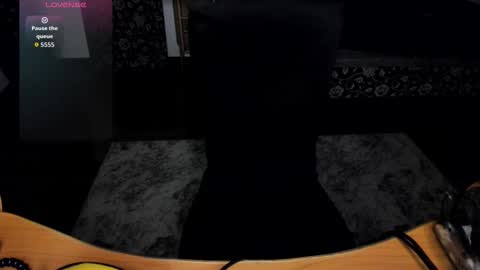 Snapshot of kitsunemoon chatting on 09/09/25, 08:30 Kitsune online show from 09/09/25, 08:30