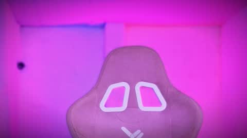 Snapshot of kitsuneplay_ chatting on 01/09/26, 02:03 Salvatore online show from 01/09/26, 02:03