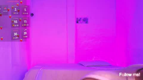 Snapshot of kitsuneplay_ chatting on 01/17/26, 05:45 Salvatore online show from 01/17/26, 05:45