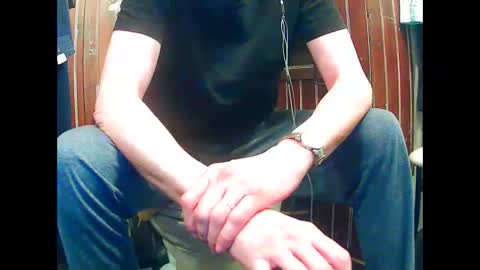 Snapshot of kitt123123 chatting on 02/13/26, 10:55 kitt online show from 02/13/26, 10:55