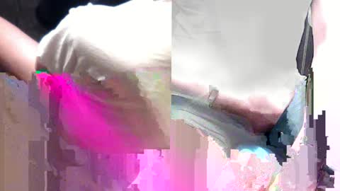Snapshot of kitt123123 chatting on 04/19/26, 10:03 kitt online show from 04/19/26, 10:03