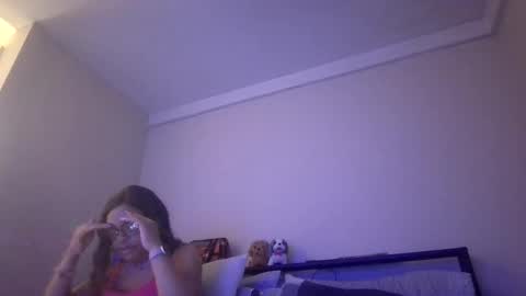 Snapshot of kittendiva42 chatting on 11/08/25, 01:28 kittendiva42 online show from 11/08/25, 01:28