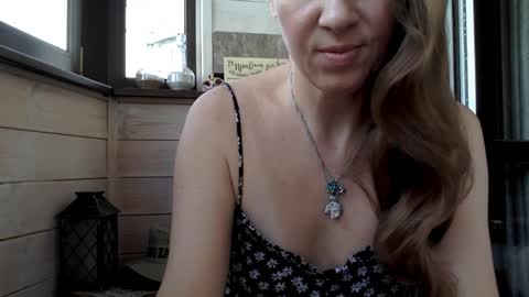 Snapshot of kittenger chatting on 04/03/26, 03:32 Viki online show from 04/03/26, 03:32