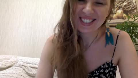 Snapshot of kittenger chatting on 04/08/26, 01:11 Viki online show from 04/08/26, 01:11