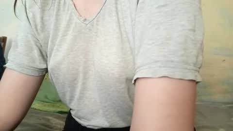 Snapshot of kittie_creme chatting on 08/01/26, 10:03 Kittie Creme online show from 08/01/26, 10:03