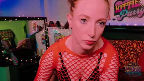Snapshot of kittiepurry chatting on 02/27/25, 03:47 Kittie Purry online show from 02/27/25, 03:47