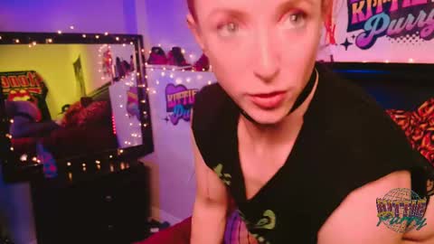 Snapshot of kittiepurry chatting on 03/01/25, 02:48 Kittie Purry online show from 03/01/25, 02:48