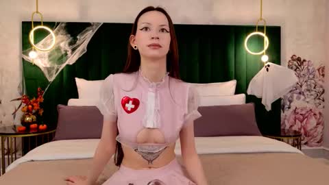 Kitti online show from 10/22/25, 03:12