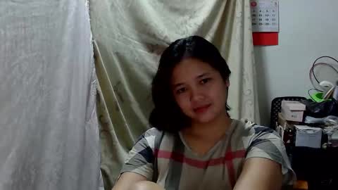 Snapshot of kittlyn chatting on 09/23/25, 03:48 kittlyn online show from 09/23/25, 03:48